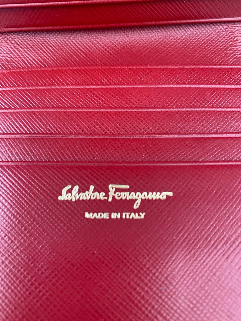Salvatore Ferragamo Red Leather Shoulder Bag w/Gold Bow and Red Compact Wallet - Picture 12 of 14